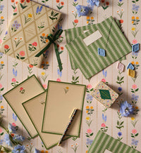 Tracy & Co Folio Stationery Set - Garden Study