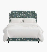 Tracy & Co Hampton Bed - Peonies