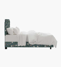 Tracy & Co Hampton Bed - Peonies
