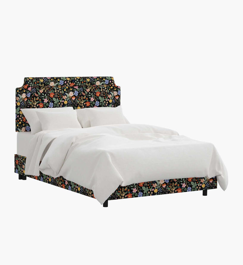 Tracy & Co Hampton Bed - Strawberry Fields