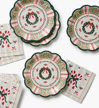 Tracy & Co Small Paper Plates - Holly Jolly