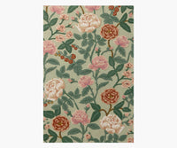 Tracy & Co Highgrove Roses Wool Hooked Rug - Mint
