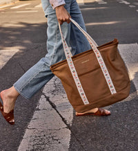 Tracy & Co Canvas Carry All - Ditsy Dahlia