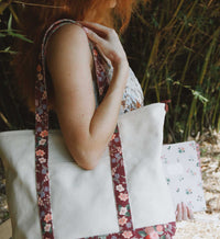 Tracy & Co Canvas Carry All - Dahlia