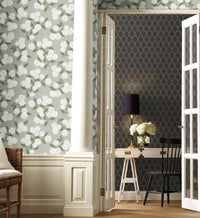 Tracy & Co Laurel Wallpaper - Metallic Gold & Black