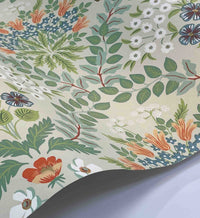 Tracy & Co Bramble Wallpaper - Cream